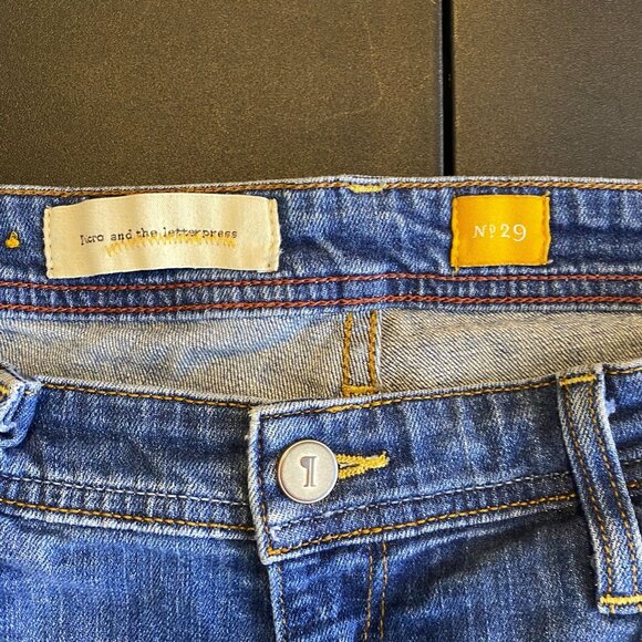 Anthropologie Pilcro Medium Wash Slim Straight Blue Jeans, Size 29 - Picture 5 of 10